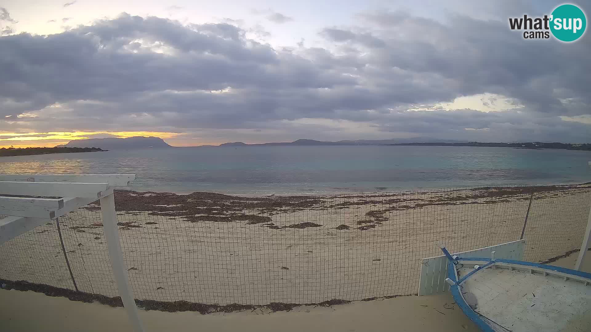 Web kamera Spiaggia Bianca – Golfo Aranci – Sardinija