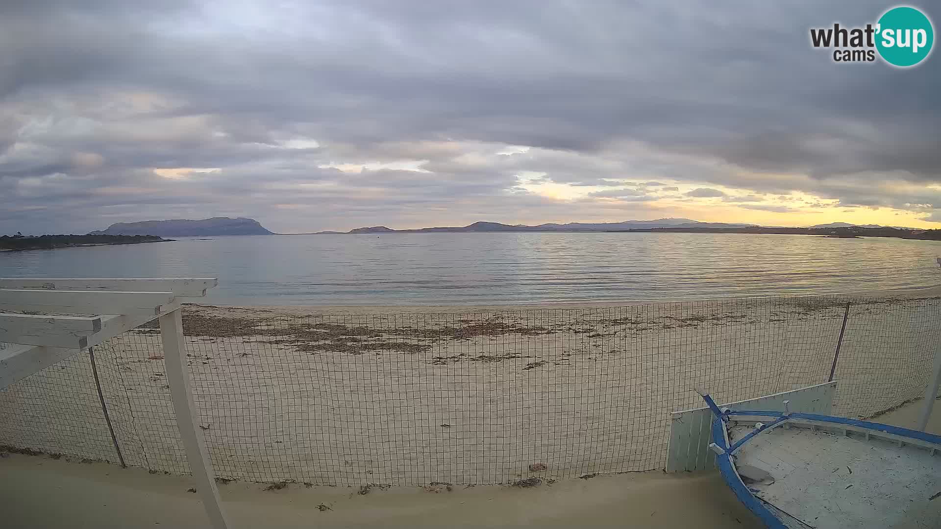 Spletana kamera Spiaggia Bianca – Golfo Aranci – Sardinija