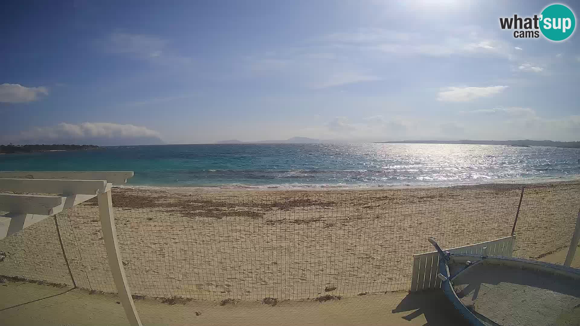 Spletana kamera Spiaggia Bianca – Golfo Aranci – Sardinija