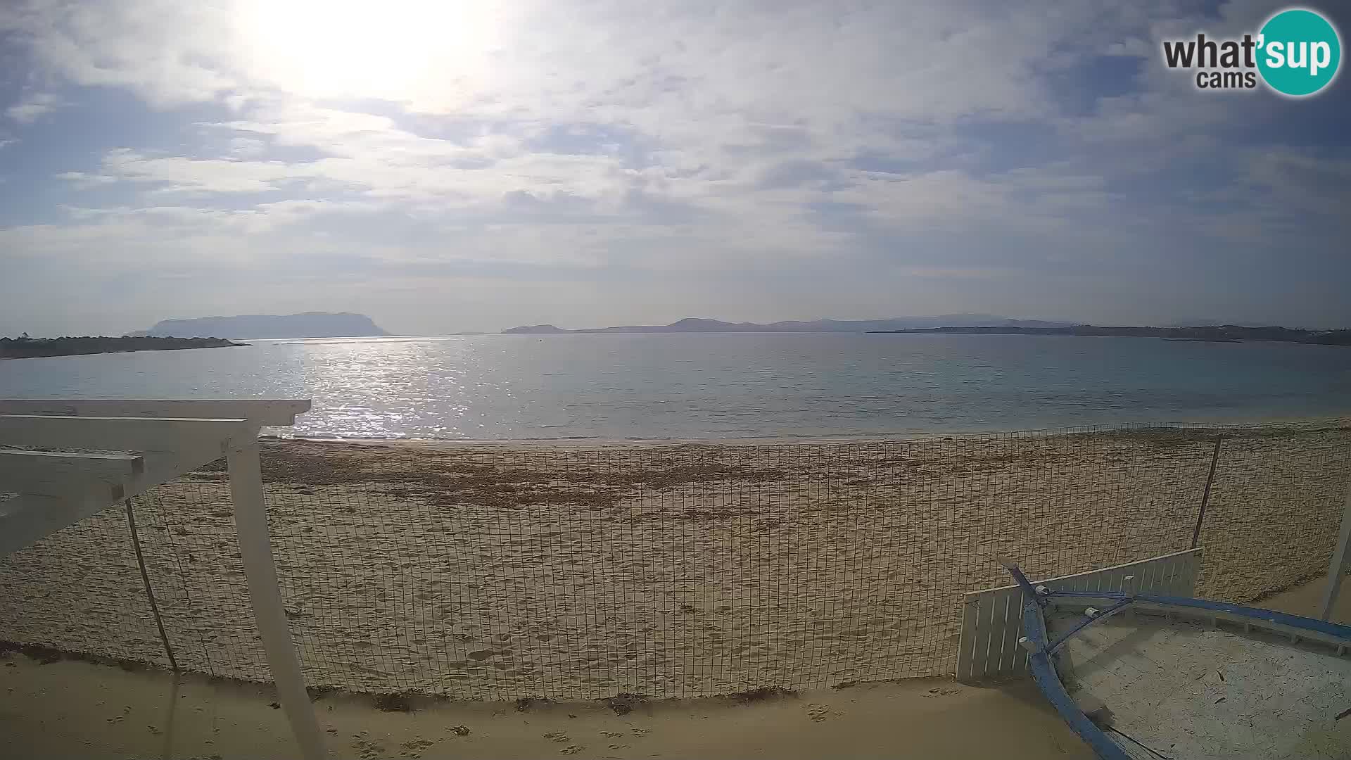 Spletana kamera Spiaggia Bianca – Golfo Aranci – Sardinija