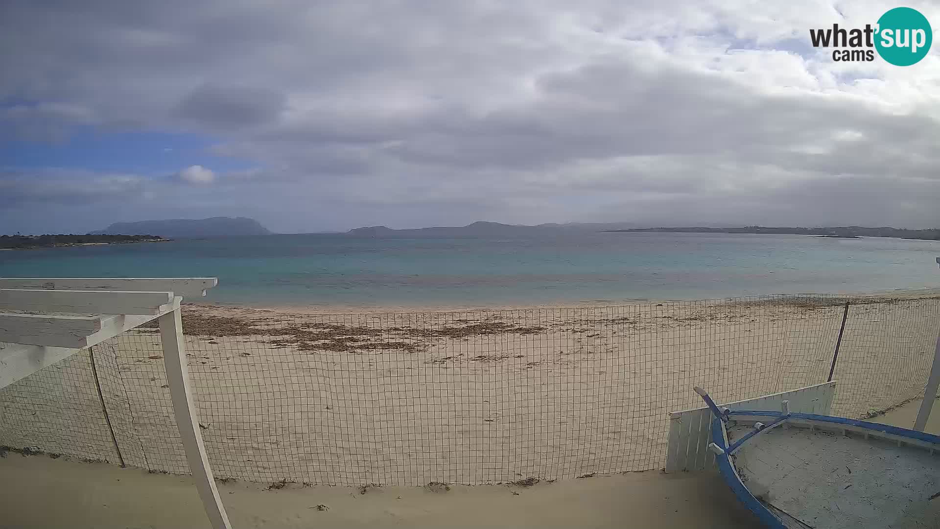 Spletana kamera Spiaggia Bianca – Golfo Aranci – Sardinija