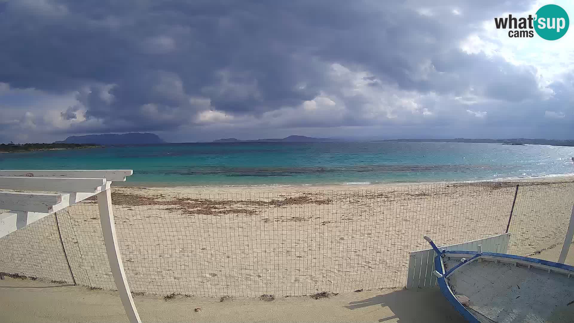 Spletana kamera Spiaggia Bianca – Golfo Aranci – Sardinija