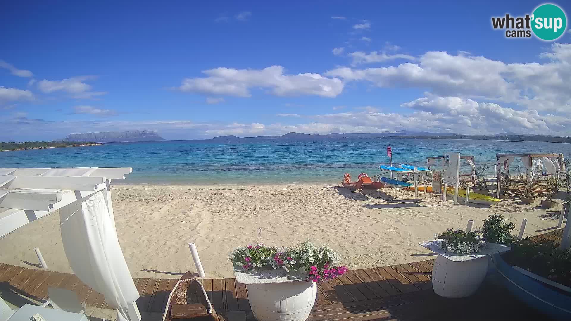 Spletana kamera Spiaggia Bianca – Golfo Aranci – Sardinija