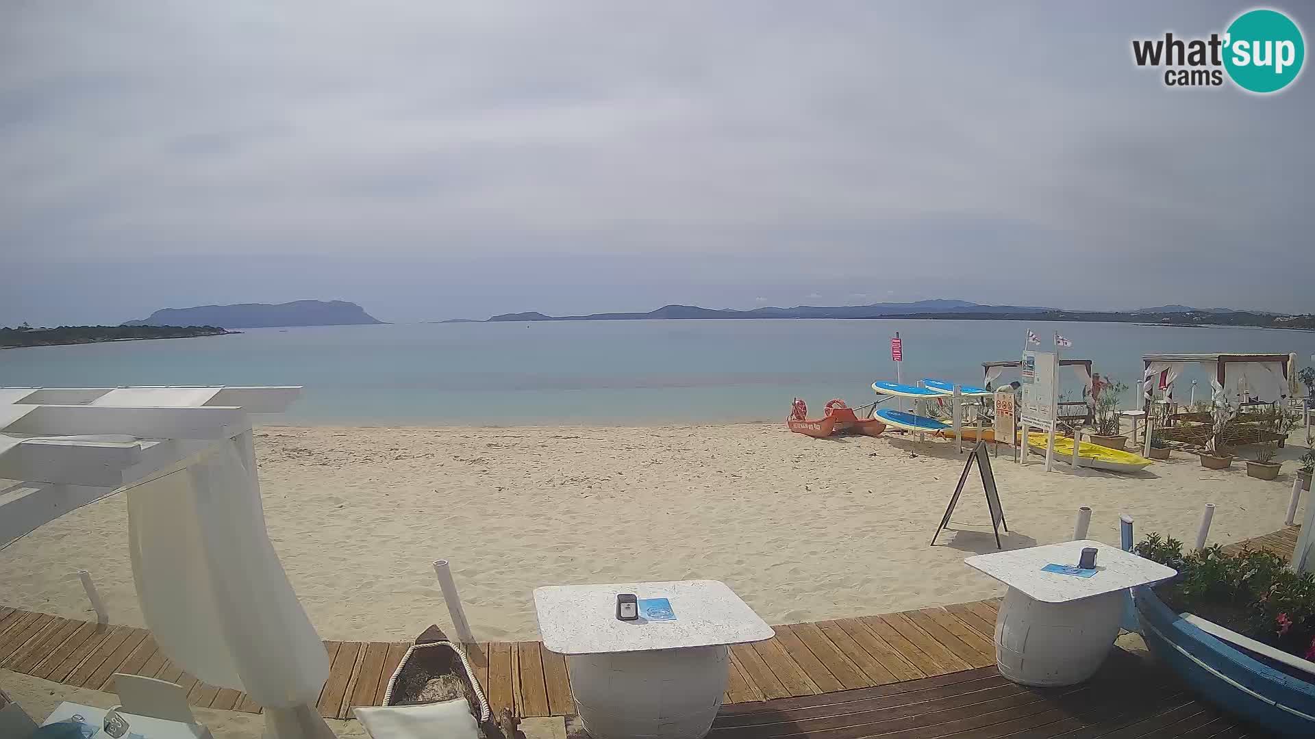 Spletana kamera Spiaggia Bianca – Golfo Aranci – Sardinija