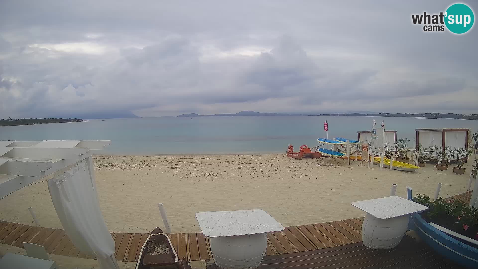 Spletana kamera Spiaggia Bianca – Golfo Aranci – Sardinija