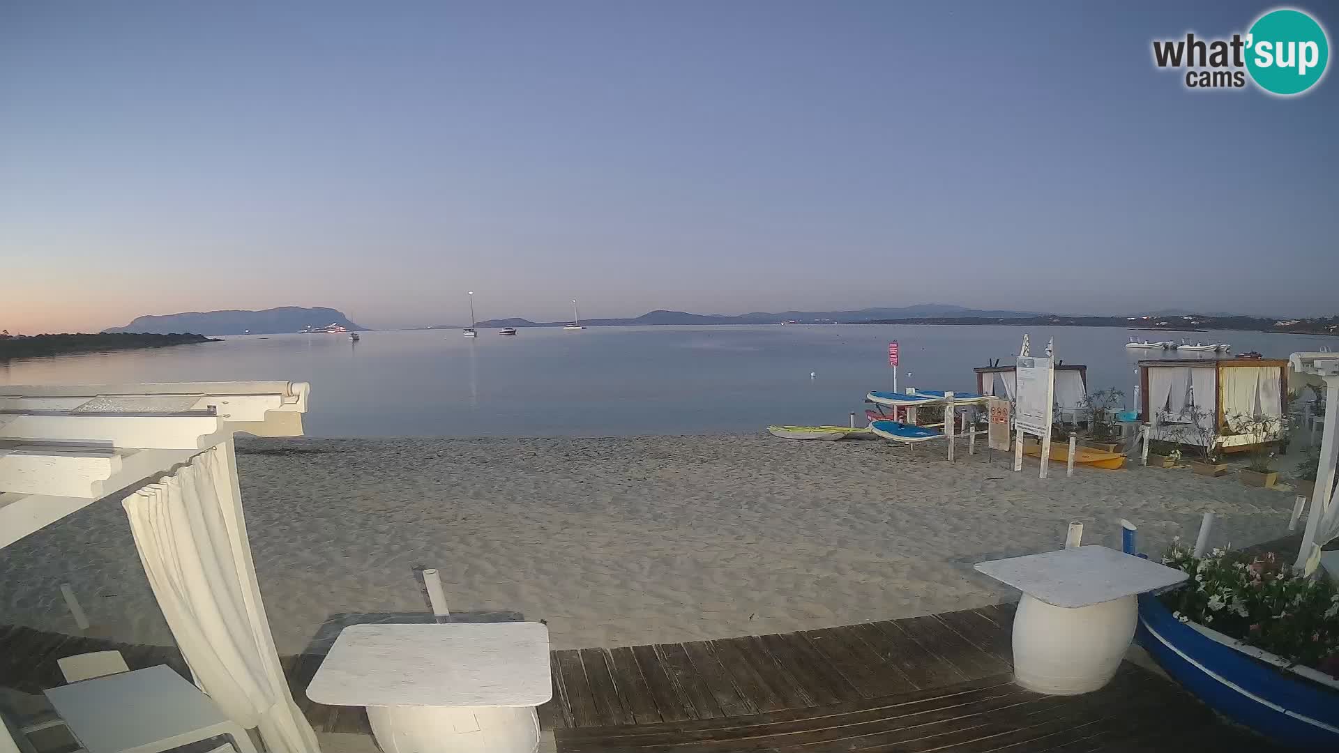 Spletana kamera Spiaggia Bianca – Golfo Aranci – Sardinija