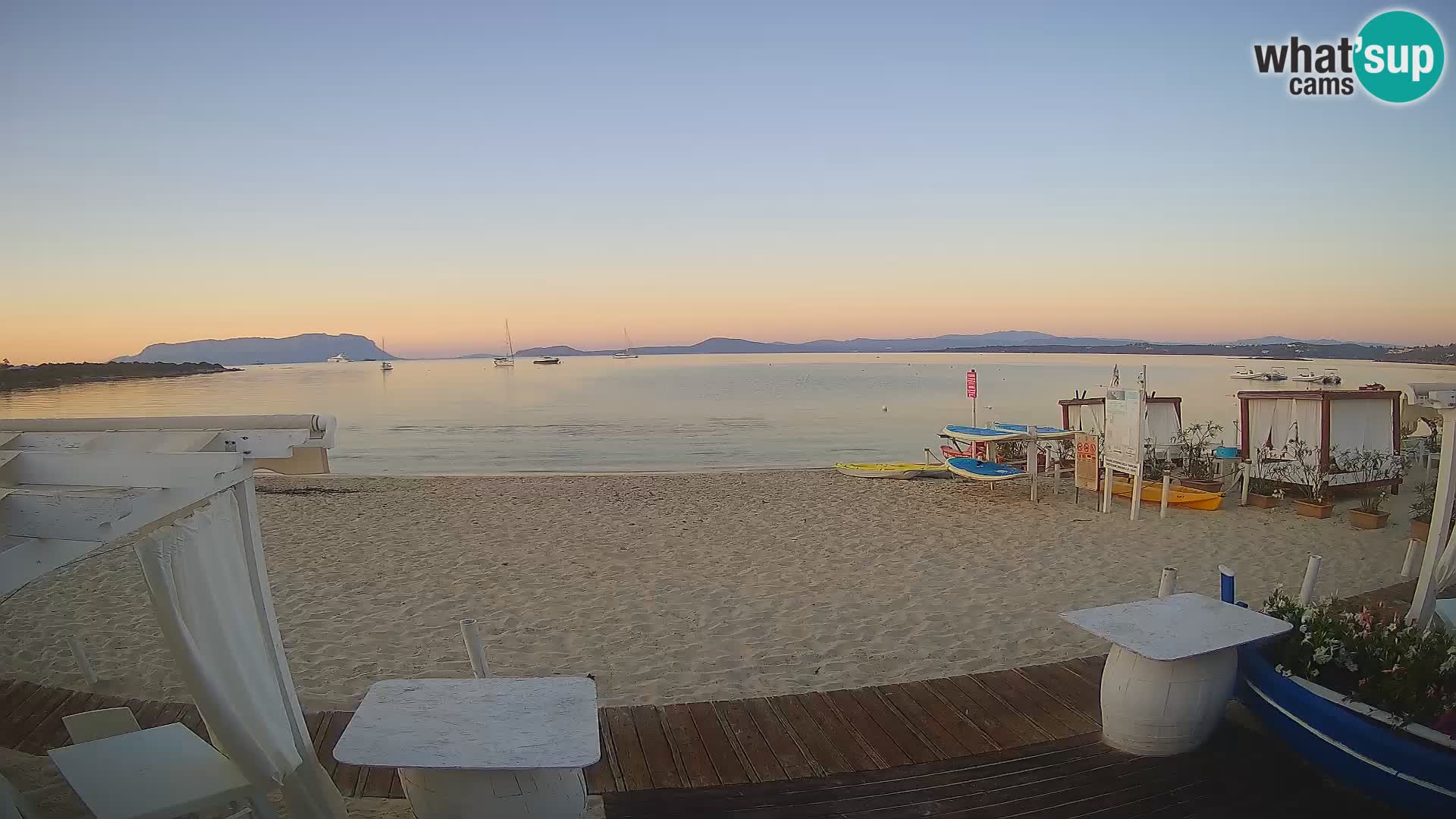 Spletana kamera Spiaggia Bianca – Golfo Aranci – Sardinija
