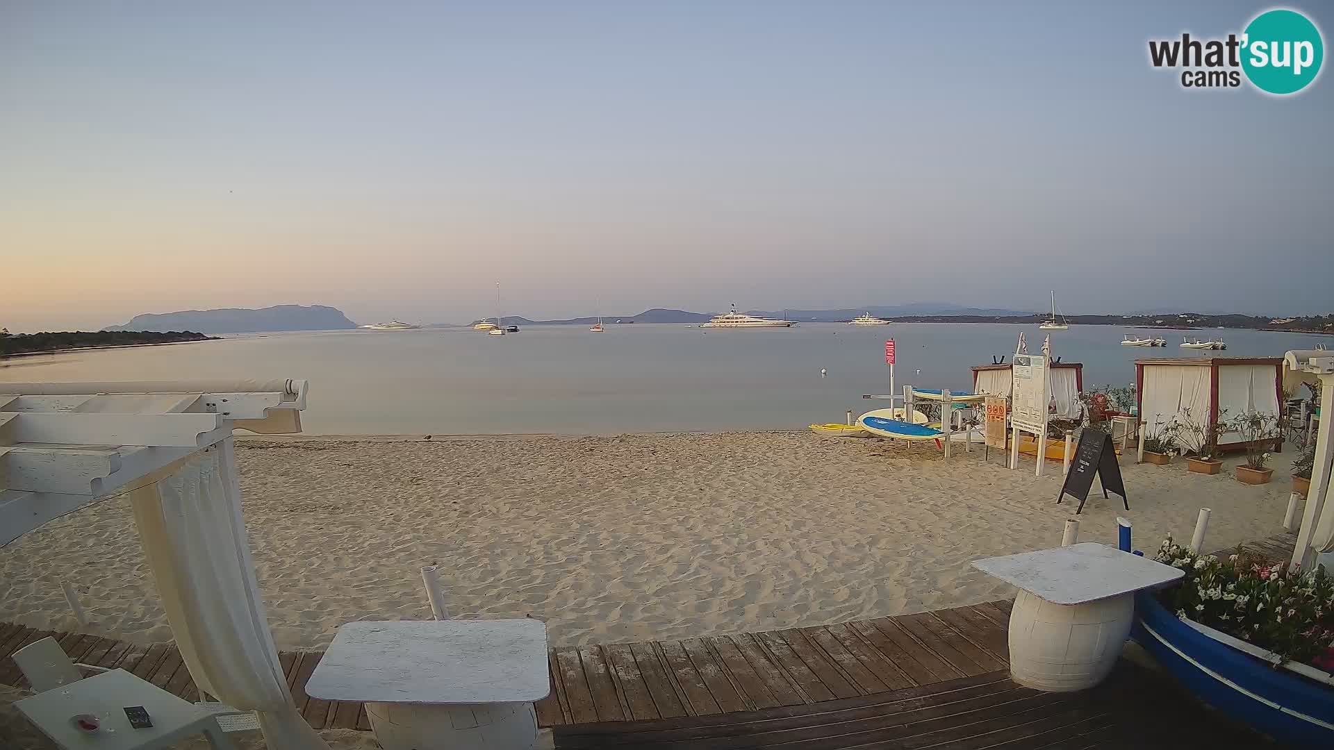 Spletana kamera Spiaggia Bianca – Golfo Aranci – Sardinija