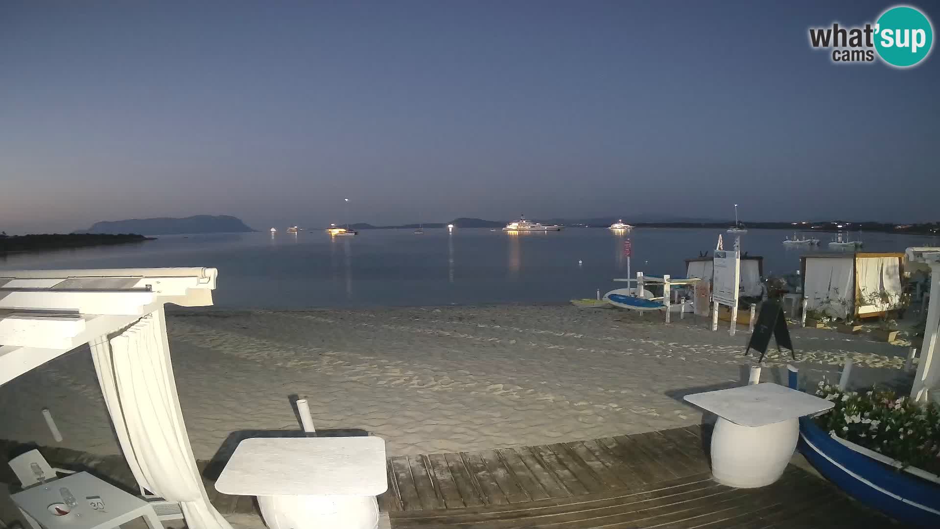 Spletana kamera Spiaggia Bianca – Golfo Aranci – Sardinija