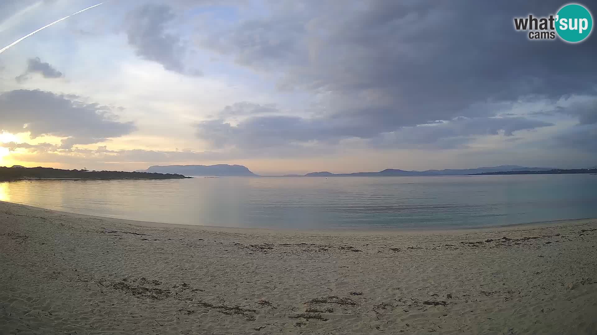 Spletana kamera Spiaggia Bianca – Golfo Aranci – Sardinija