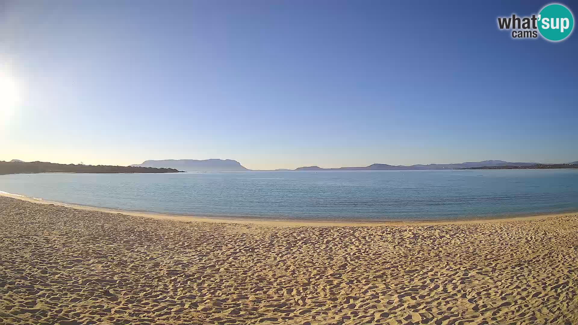 Spletana kamera Spiaggia Bianca – Golfo Aranci – Sardinija