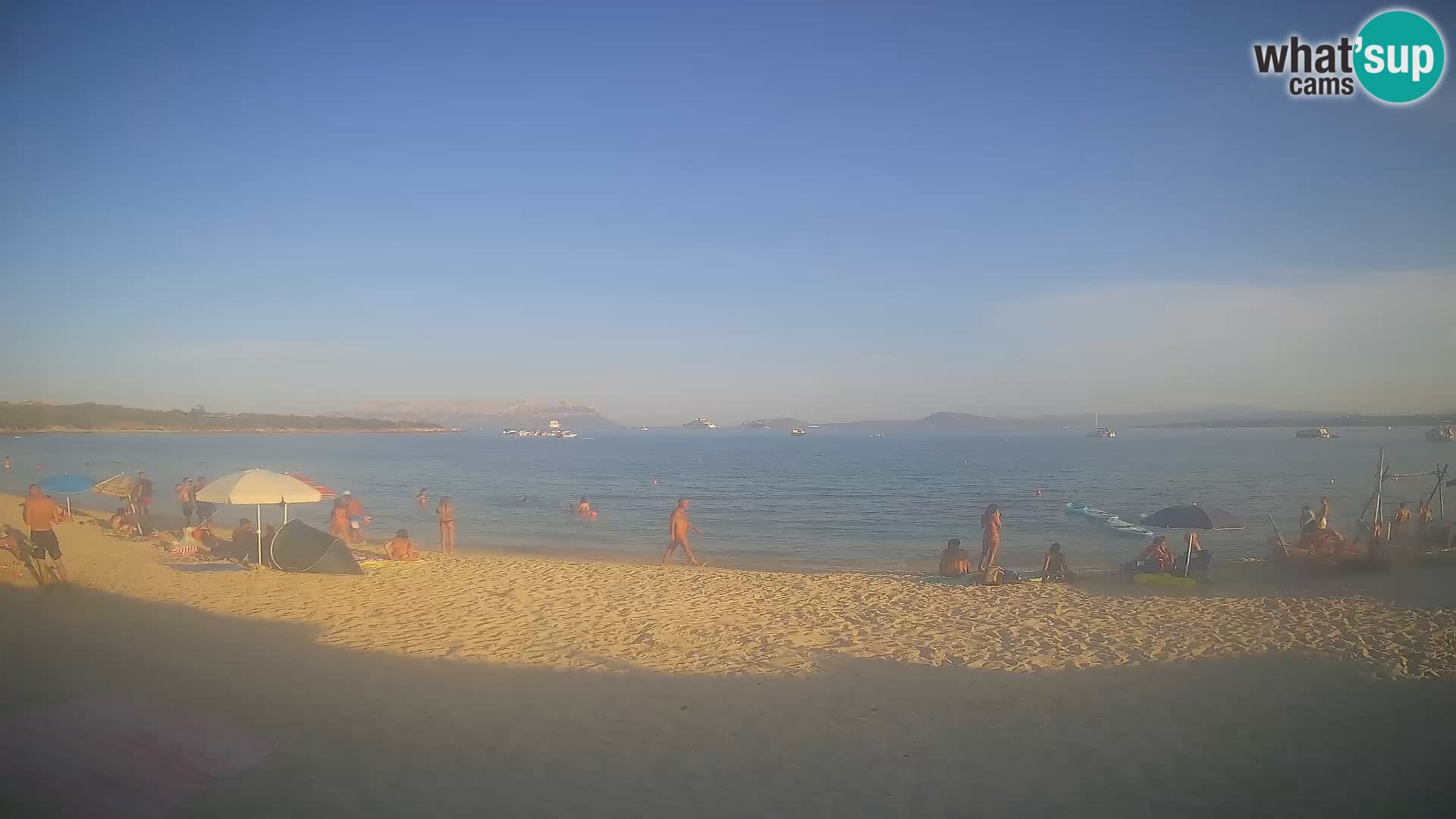 Spletana kamera Spiaggia Bianca – Golfo Aranci – Sardinija