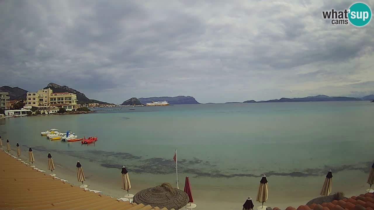 Web kamera Terza Spiaggia Golfo Aranci – Pogled uživo na plažu