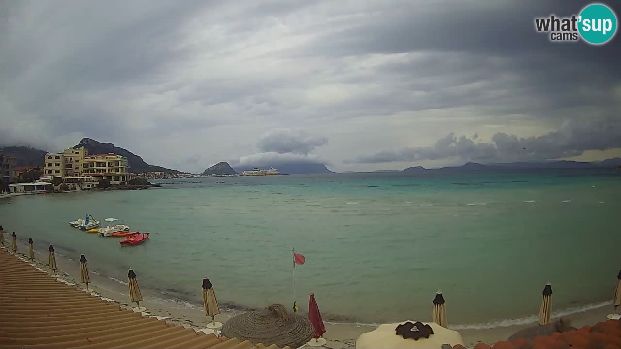 Web kamera Terza Spiaggia Golfo Aranci – Pogled uživo na plažu