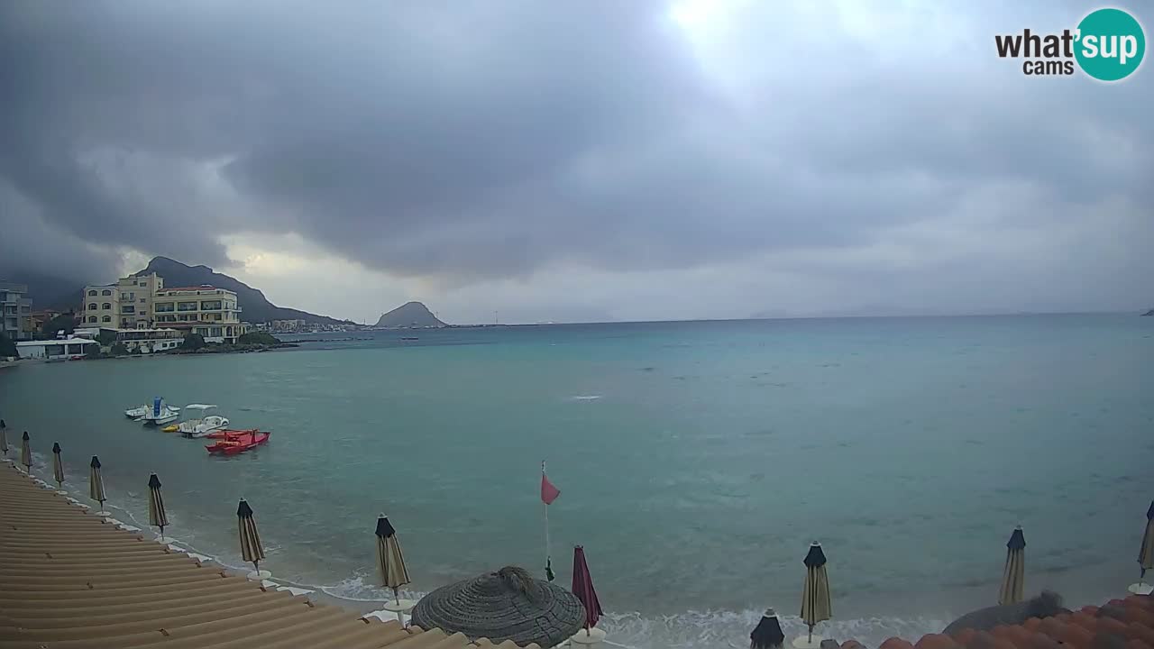 Web kamera Terza Spiaggia Golfo Aranci – Pogled uživo na plažu