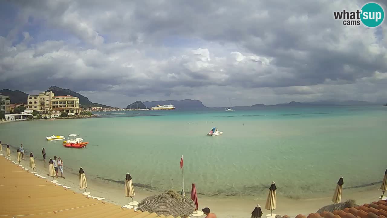 Web kamera Terza Spiaggia Golfo Aranci – Pogled uživo na plažu