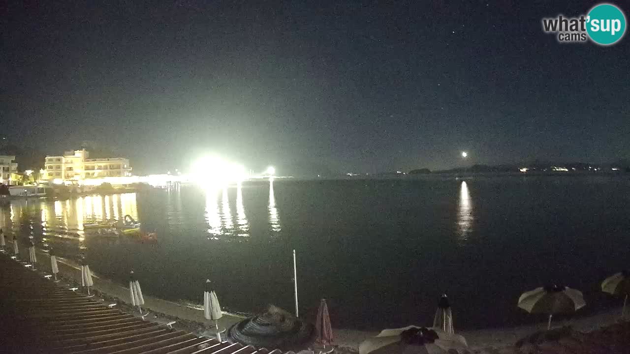 Web kamera Terza Spiaggia Golfo Aranci – Pogled uživo na plažu
