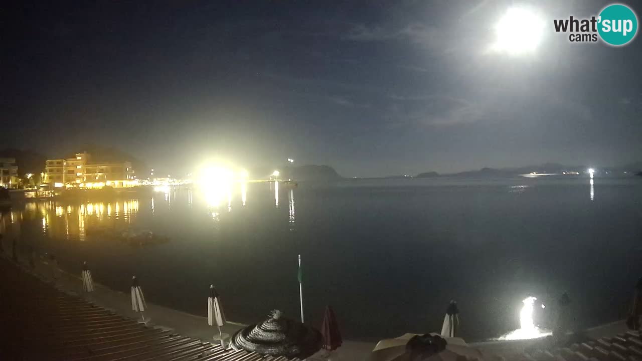 Web kamera Terza Spiaggia Golfo Aranci – Pogled uživo na plažu