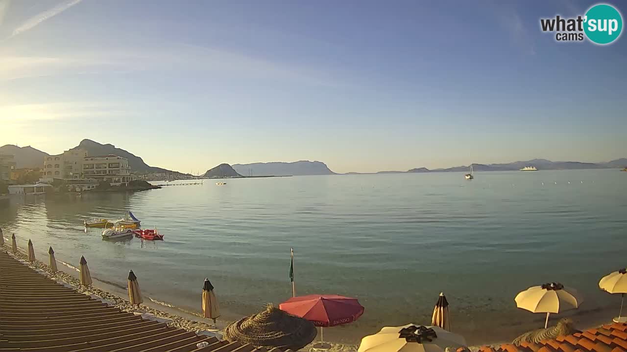 Web kamera Terza Spiaggia Golfo Aranci – Pogled uživo na plažu
