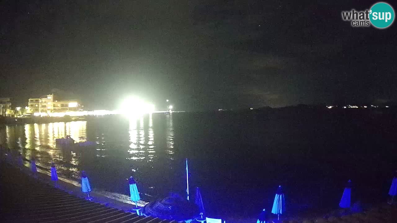 Web kamera Terza Spiaggia Golfo Aranci – Pogled uživo na plažu