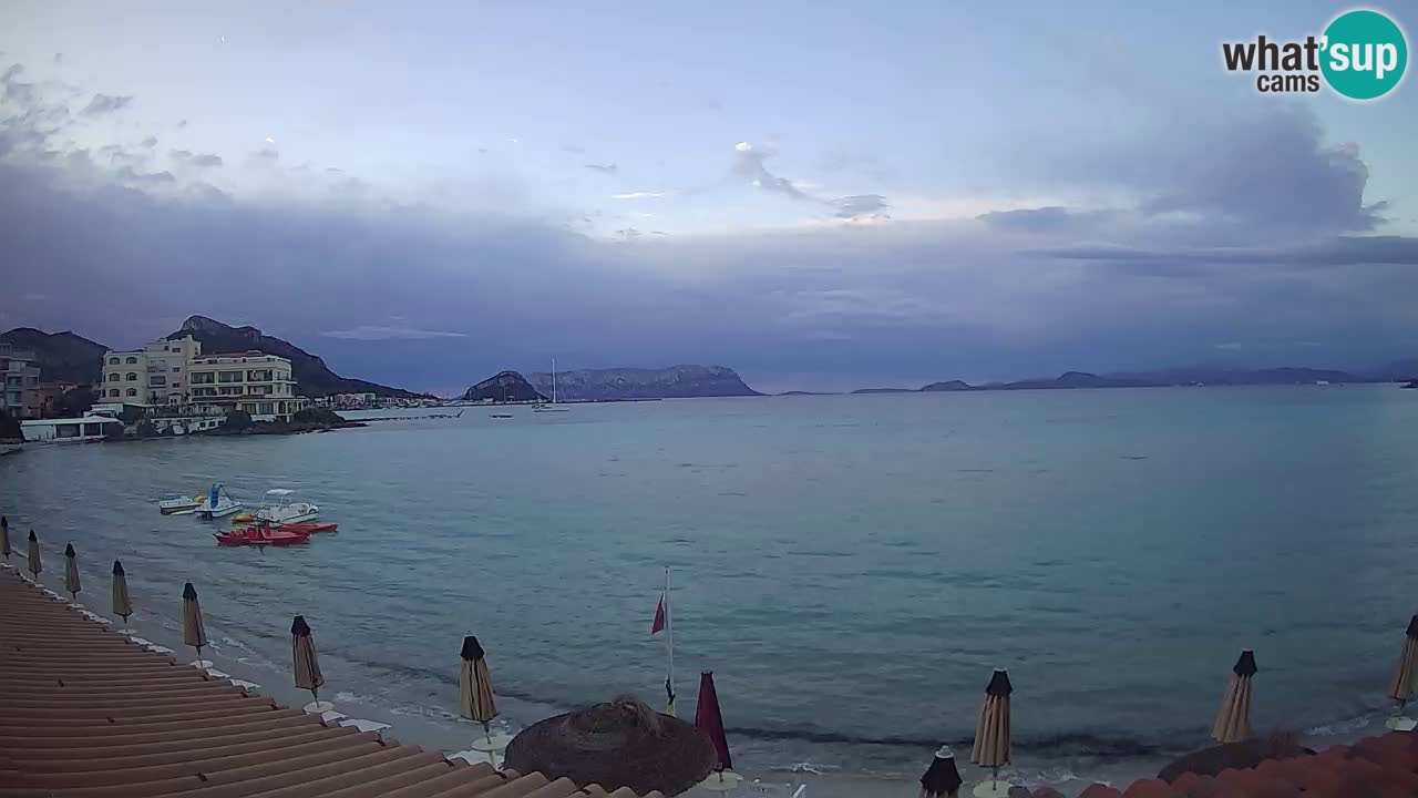Web kamera Terza Spiaggia Golfo Aranci – Pogled uživo na plažu