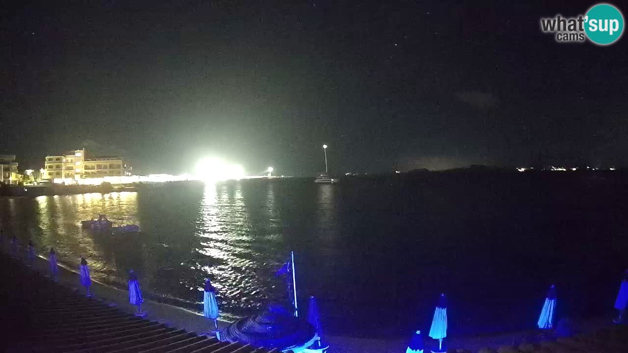 Web kamera Terza Spiaggia Golfo Aranci – Pogled uživo na plažu