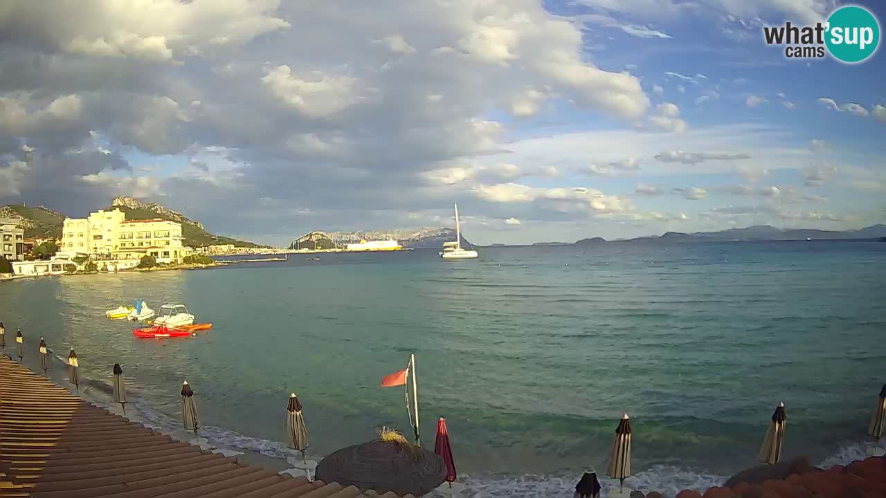 Web kamera Terza Spiaggia Golfo Aranci – Pogled uživo na plažu