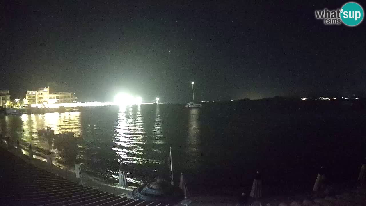 Web kamera Terza Spiaggia Golfo Aranci – Pogled uživo na plažu
