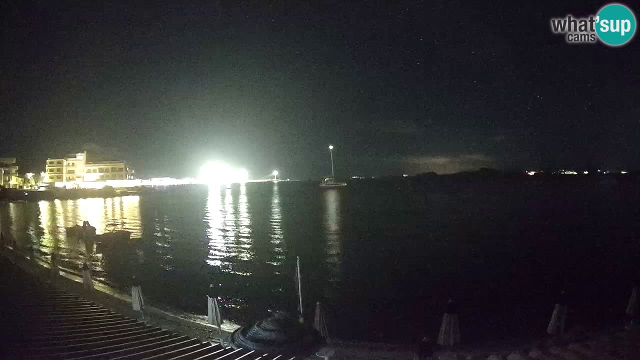 Web kamera Terza Spiaggia Golfo Aranci – Pogled uživo na plažu