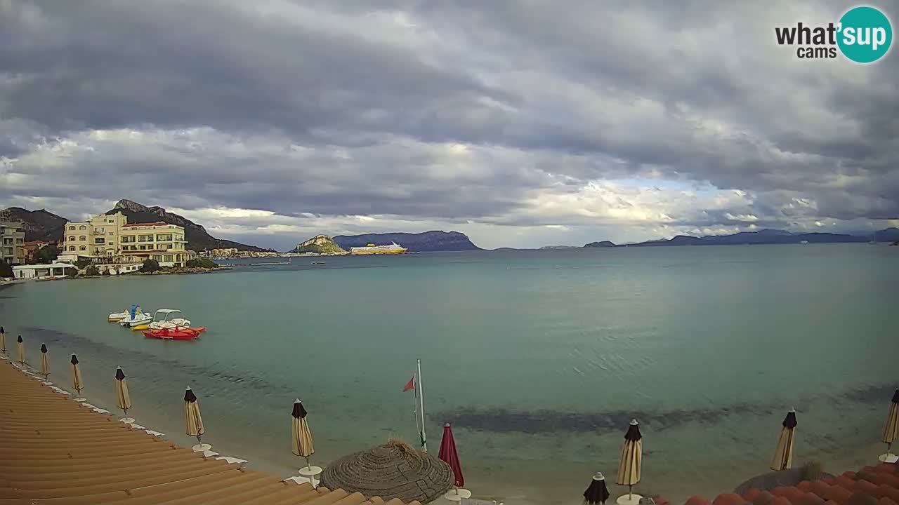 Web kamera Terza Spiaggia Golfo Aranci – Pogled uživo na plažu