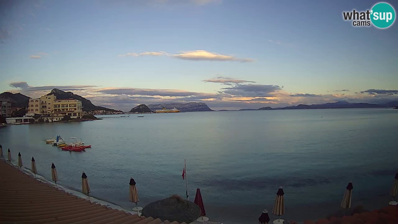 Webcam Terza Spiaggia Golfo Aranci – Liveblick auf den Strand