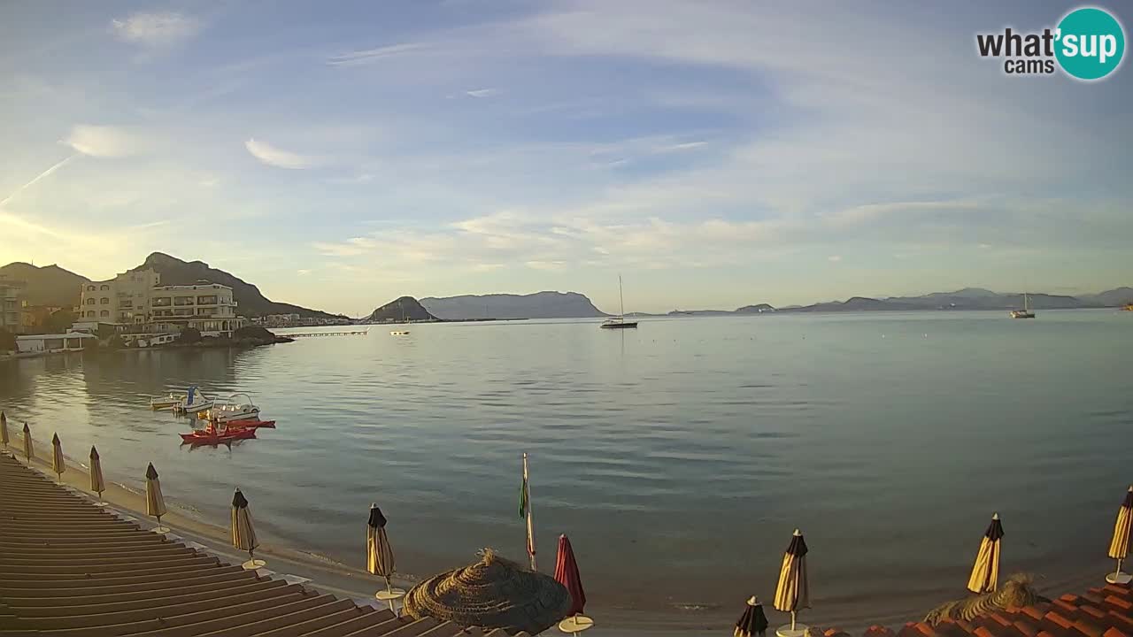 Web kamera Terza Spiaggia Golfo Aranci – Pogled uživo na plažu