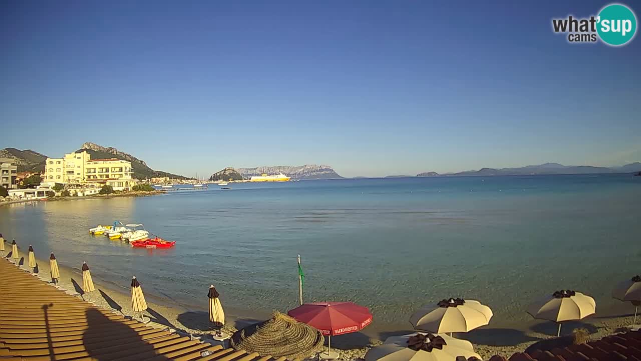 Web kamera Terza Spiaggia Golfo Aranci – Pogled uživo na plažu