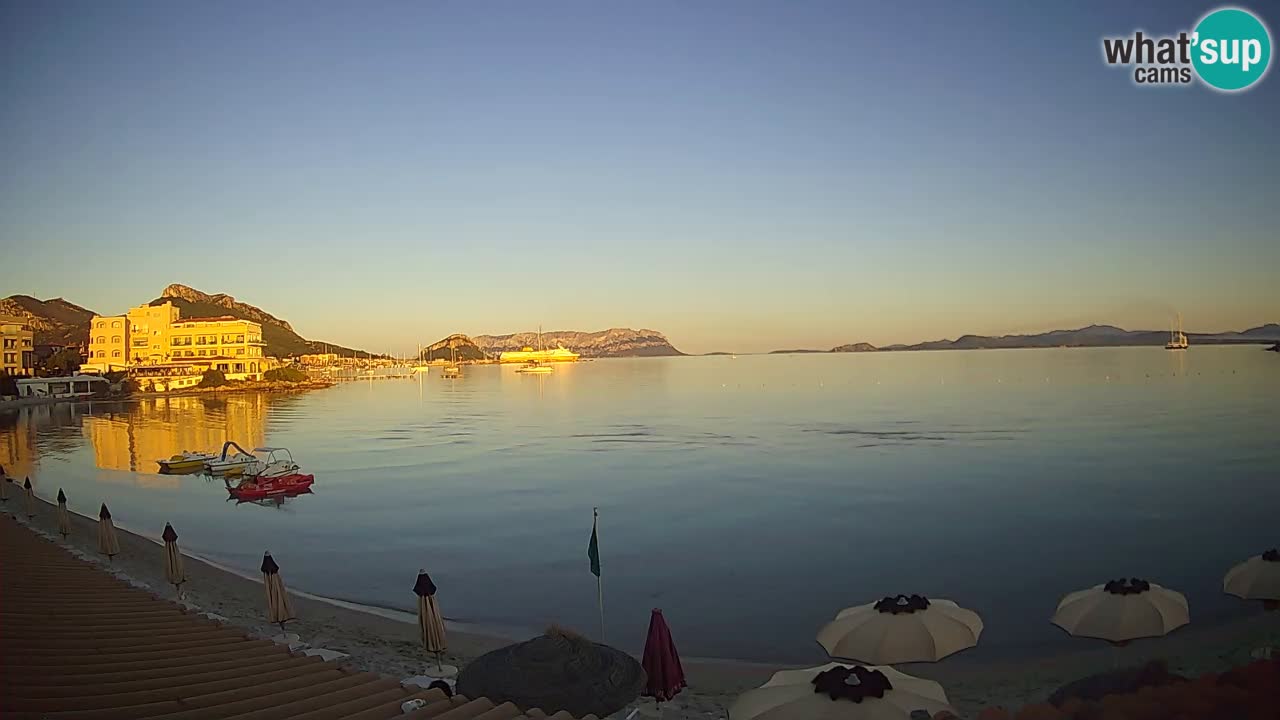Webcam Terza Spiaggia Golfo Aranci – Liveblick auf den Strand