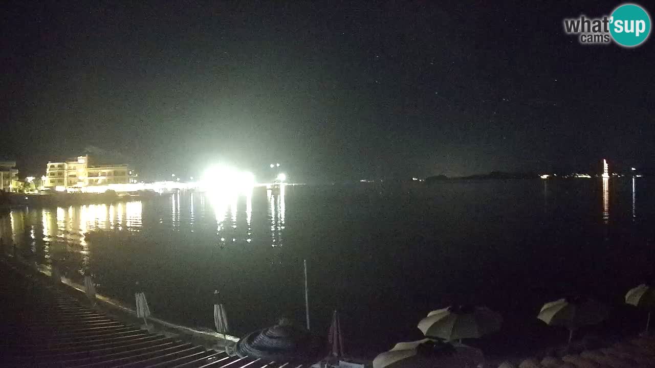 Web kamera Terza Spiaggia Golfo Aranci – Pogled uživo na plažu