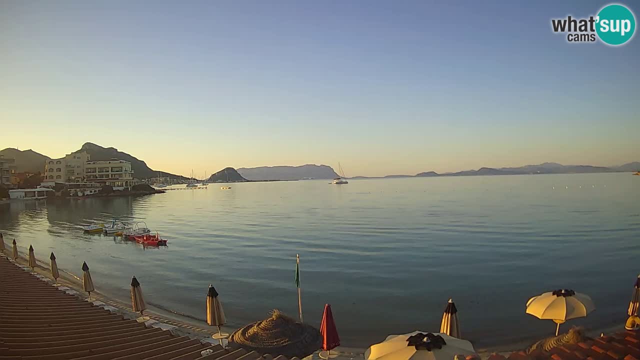 Web kamera Terza Spiaggia Golfo Aranci – Pogled uživo na plažu
