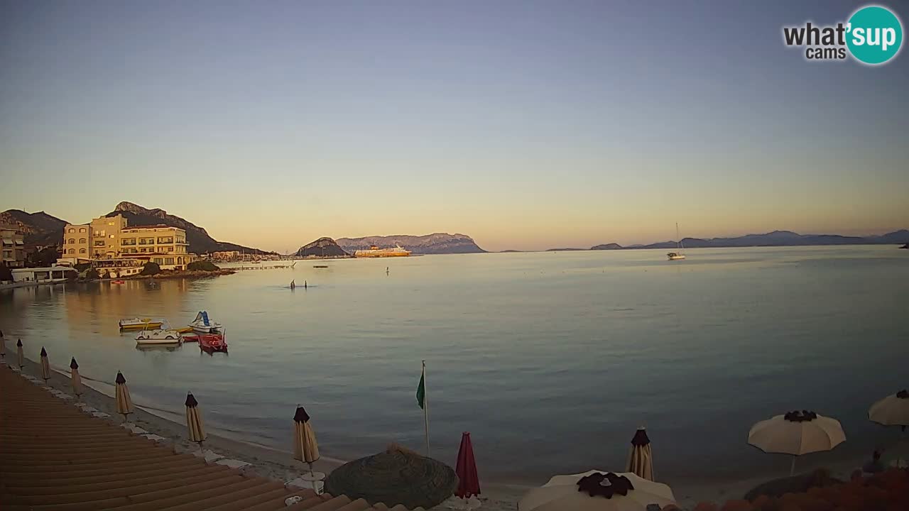 Webcam Terza Spiaggia Golfo Aranci – Liveblick auf den Strand