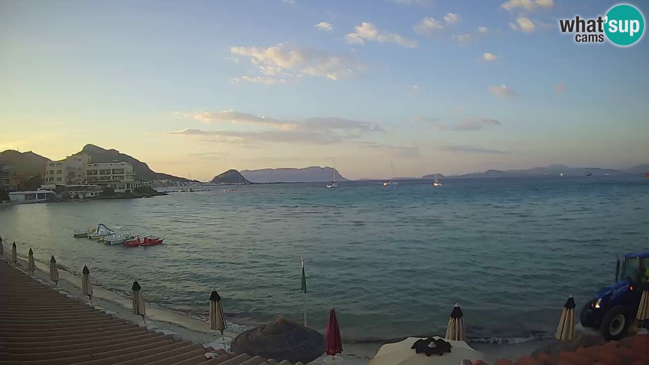 Web kamera Terza Spiaggia Golfo Aranci – Pogled uživo na plažu