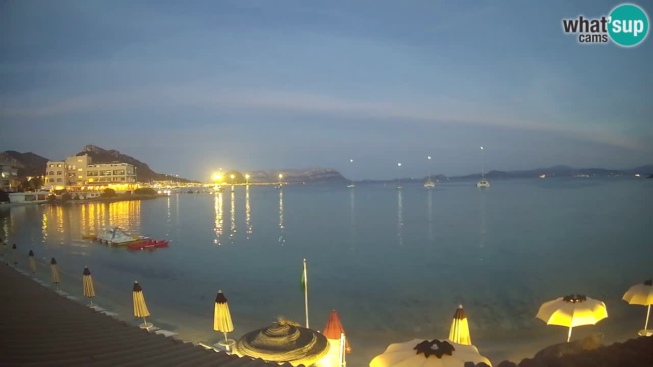 Web kamera Terza Spiaggia Golfo Aranci – Pogled uživo na plažu