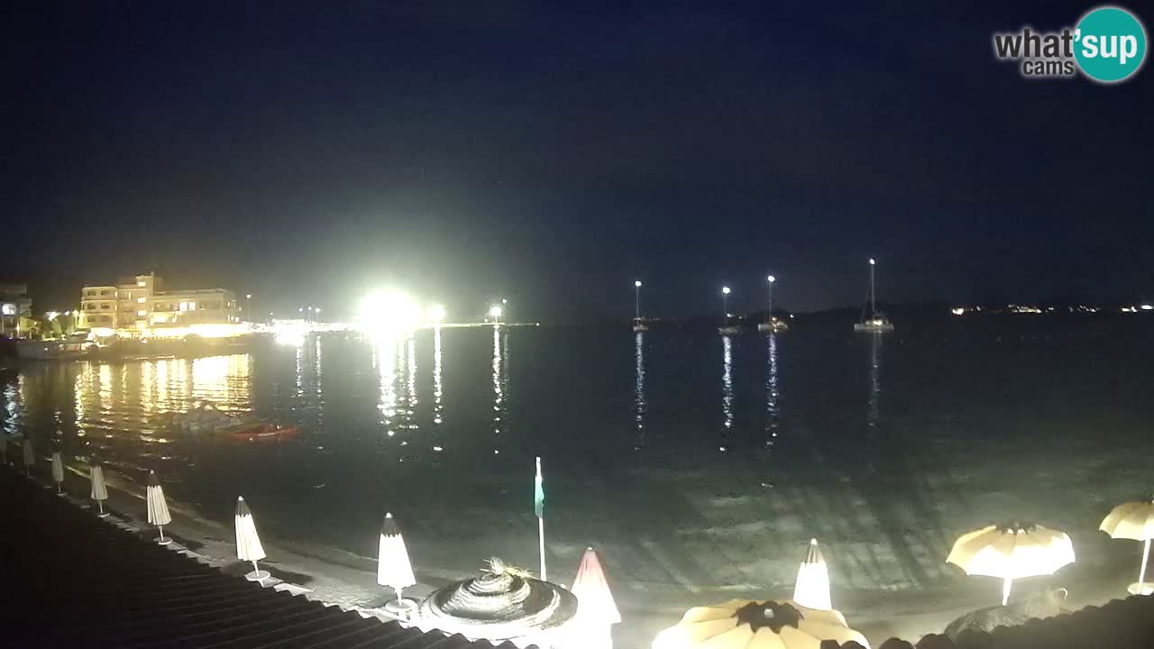 Web kamera Terza Spiaggia Golfo Aranci – Pogled uživo na plažu