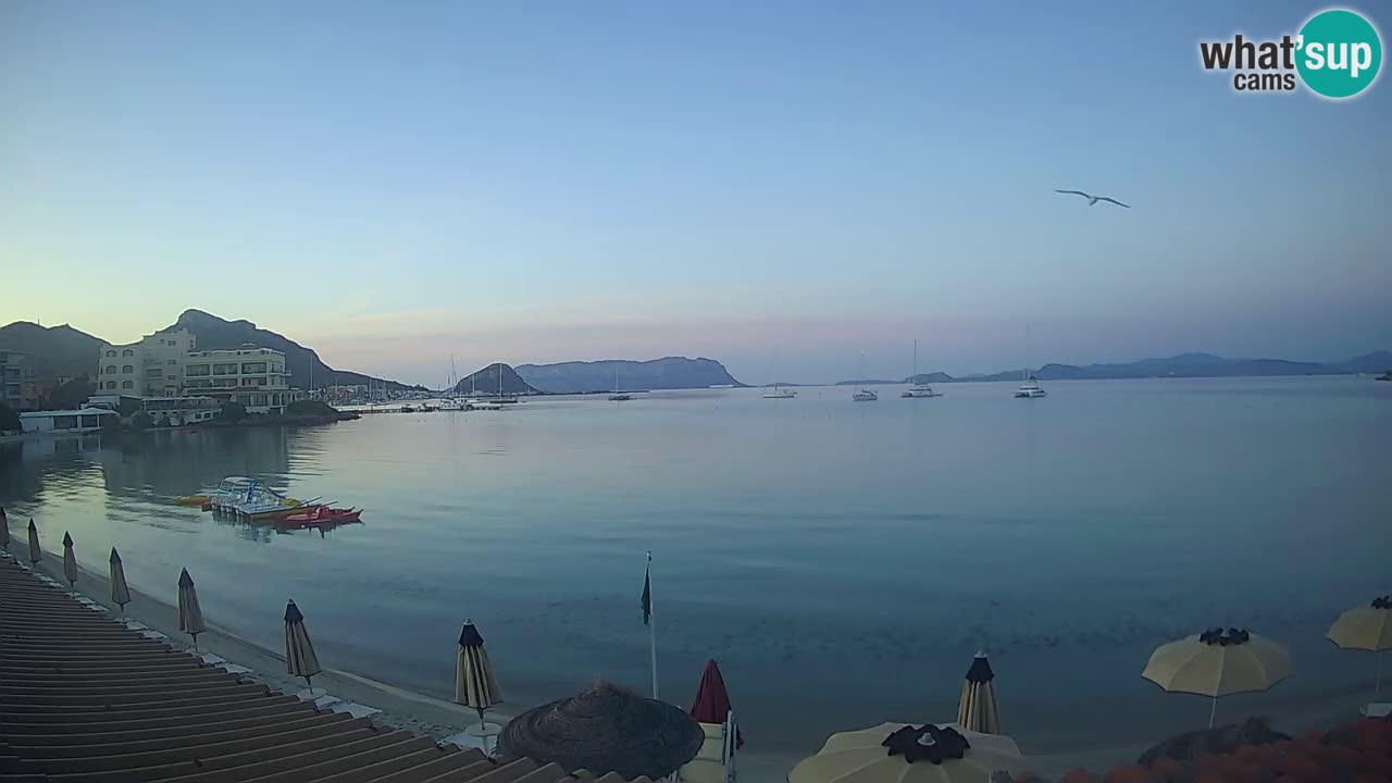 Web kamera Terza Spiaggia Golfo Aranci – Pogled uživo na plažu