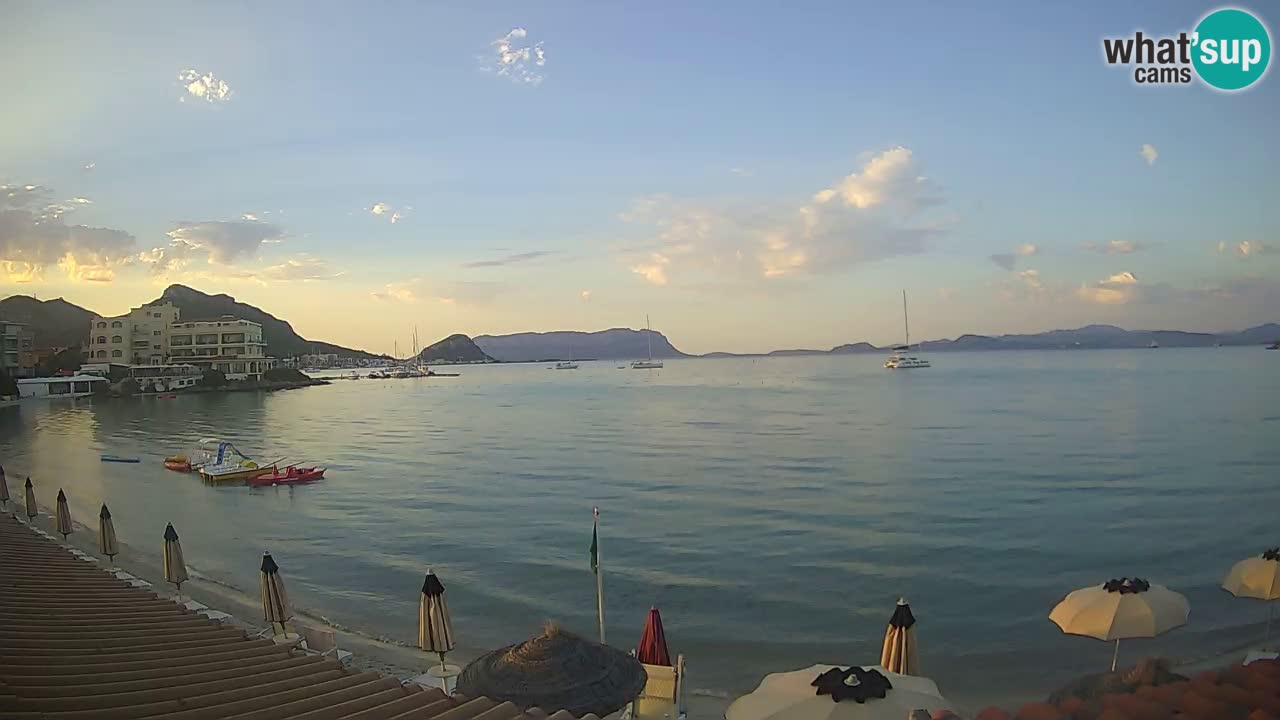 Web kamera Terza Spiaggia Golfo Aranci – Pogled uživo na plažu