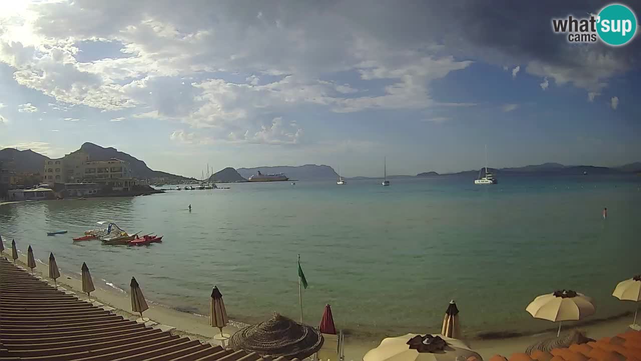 Web kamera Terza Spiaggia Golfo Aranci – Pogled uživo na plažu