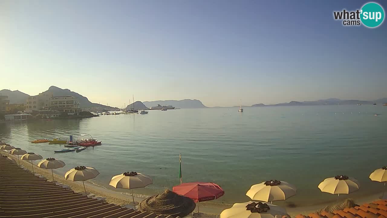 Web kamera Terza Spiaggia Golfo Aranci – Pogled uživo na plažu