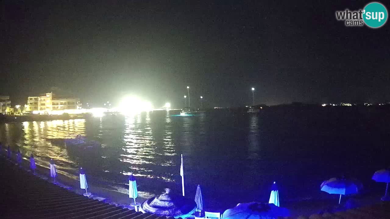Spletna kamera Terza Spiaggia Golfo Aranci – Pogled na plažo v živo