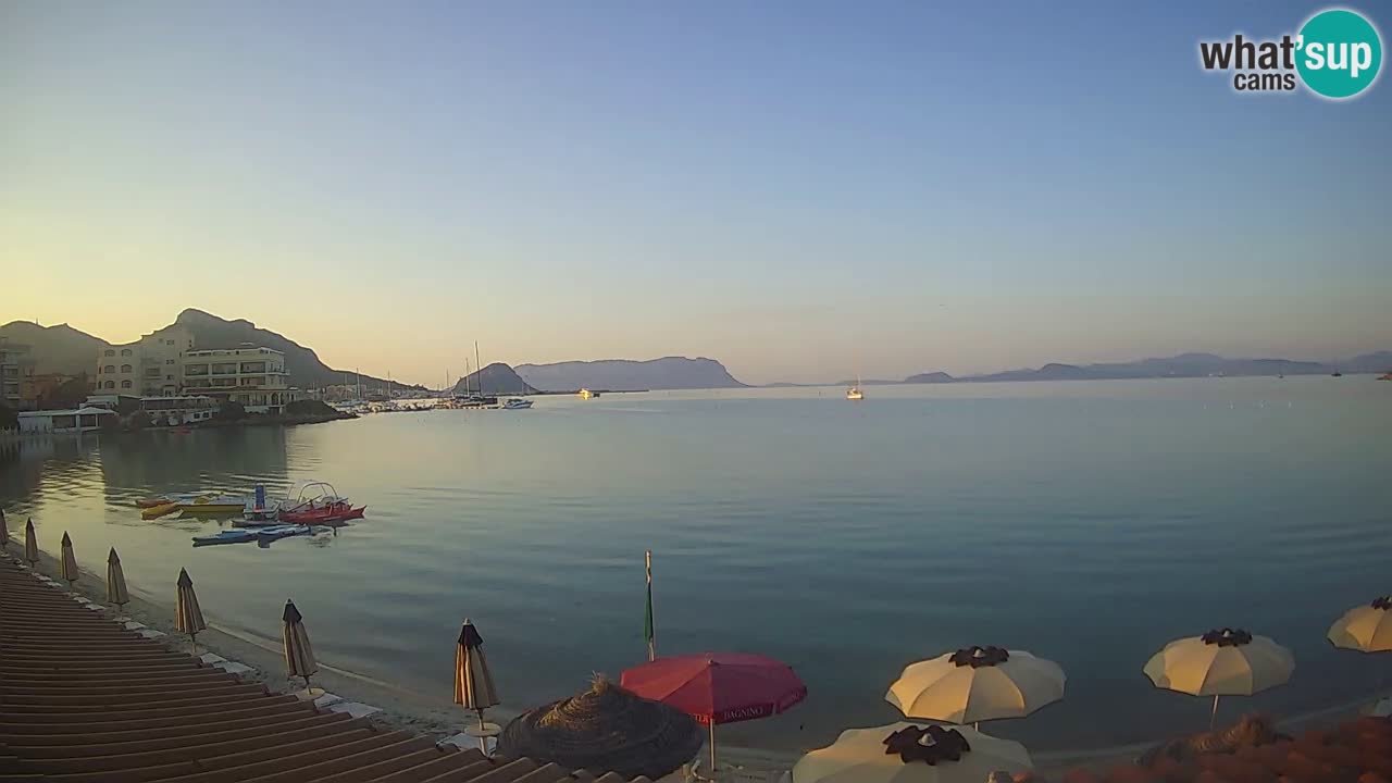Web kamera Terza Spiaggia Golfo Aranci – Pogled uživo na plažu