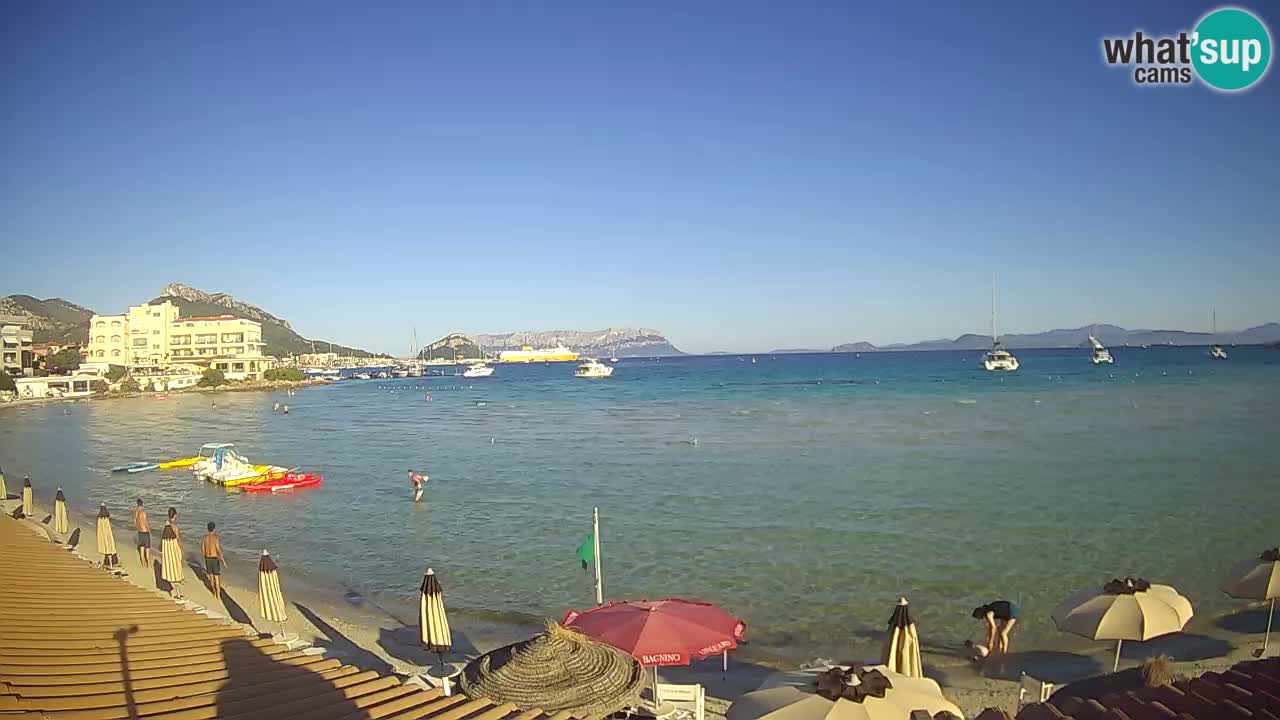 Web kamera Terza Spiaggia Golfo Aranci – Pogled uživo na plažu