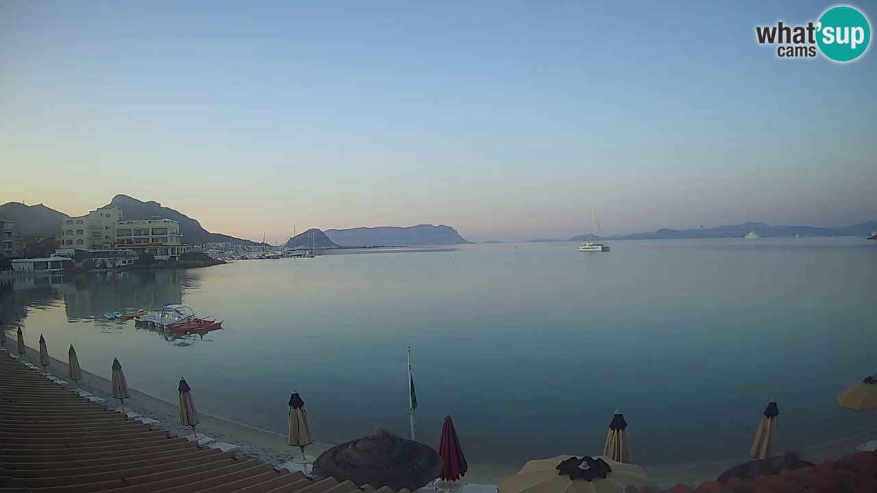 Webcam Terza Spiaggia Golfo Aranci – Liveblick auf den Strand