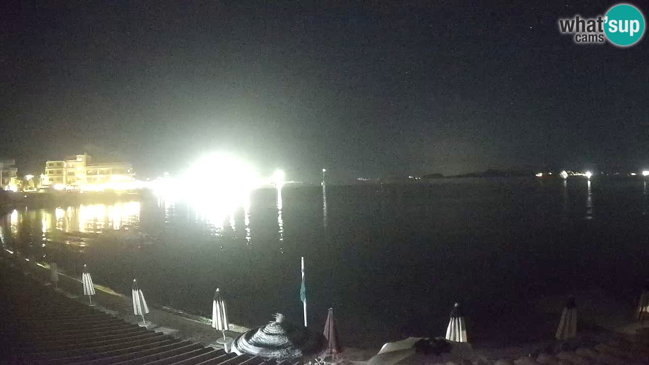 Web kamera Terza Spiaggia Golfo Aranci – Pogled uživo na plažu