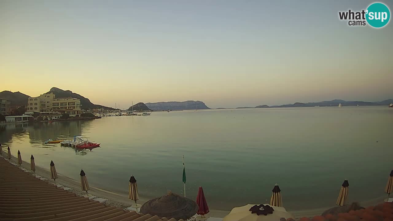 Web kamera Terza Spiaggia Golfo Aranci – Pogled uživo na plažu